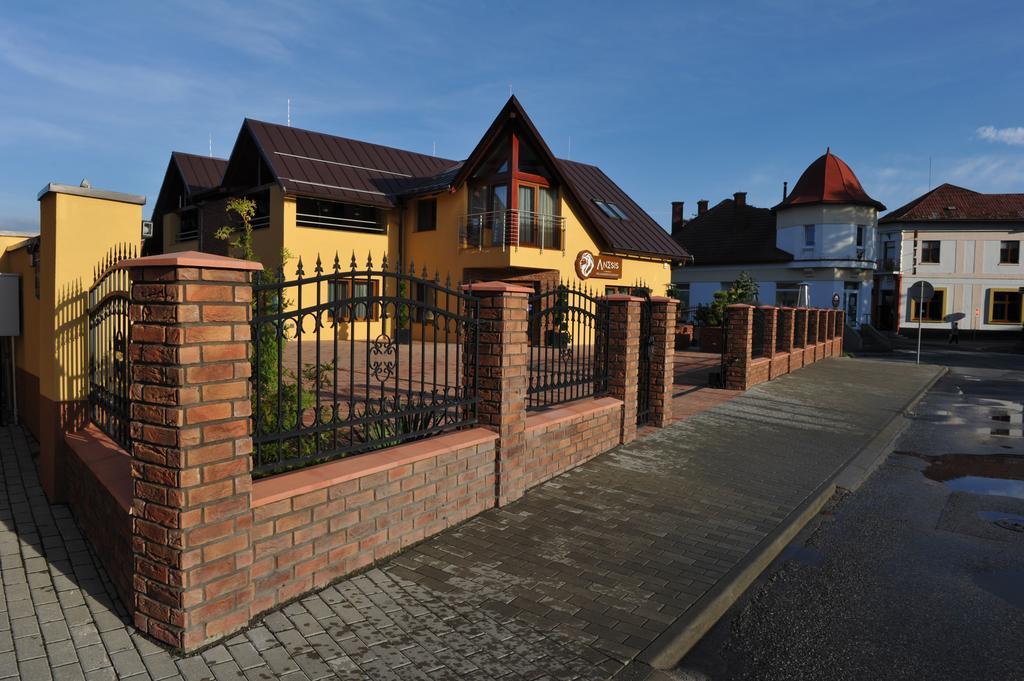 Penzion Anesis - Apartmány Turčianske Teplice Exterior foto